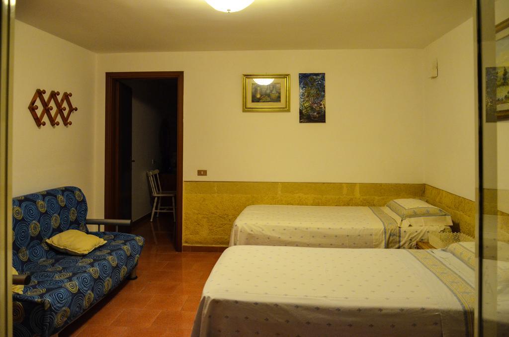 Leuca Residence Santa Maria di Leuca Habitación foto
